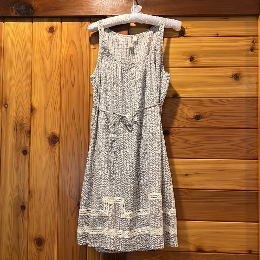 Anthropologie Eloise cotton with crochet detail.